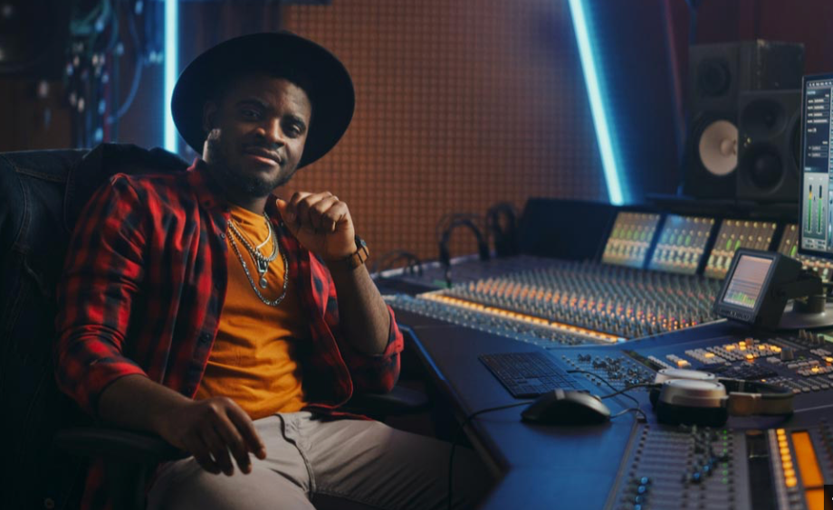 4878I will be your music producer, ghost producer, any genre